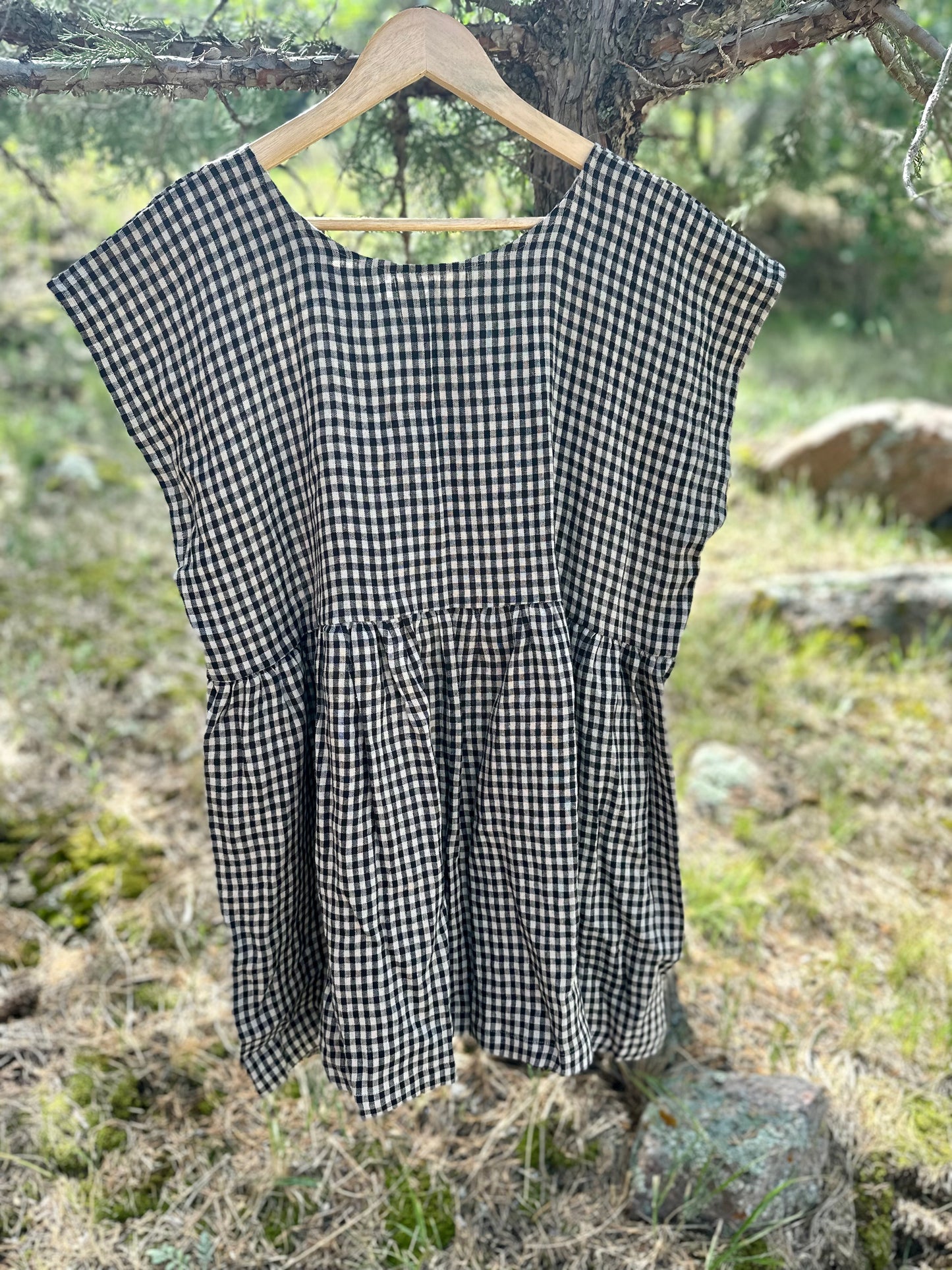 The Original Dress, Black & White